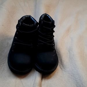 🔴 Outbound toddler combat boots 🔴